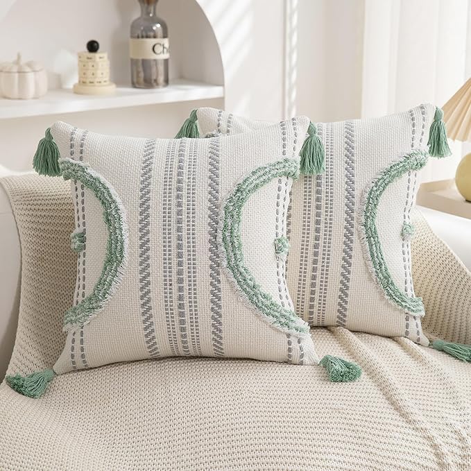 Boho Throw Pillow Covers 18x18 Set of 2 Cotton Woven Tufted Farmhouse Pillows Covers with Tassels Outdoor Neutral Green Decorative Pillowcases Square Textured Accent Cushion Cases for Couch Bed Sofa