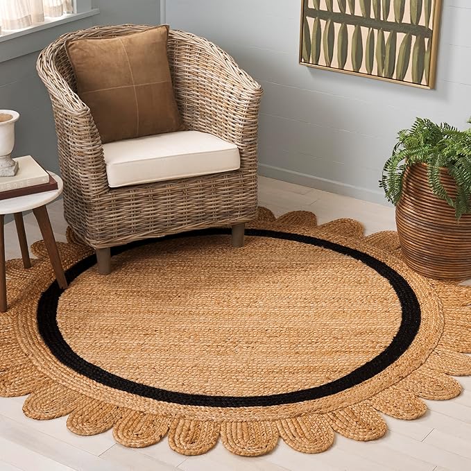 SAFAVIEH Natural Fiber Collection Area Rug - 6' Round, Natural & Black, Handmade Jute, Ideal for Living Room, Bedroom, Dining Space (NF896Z)