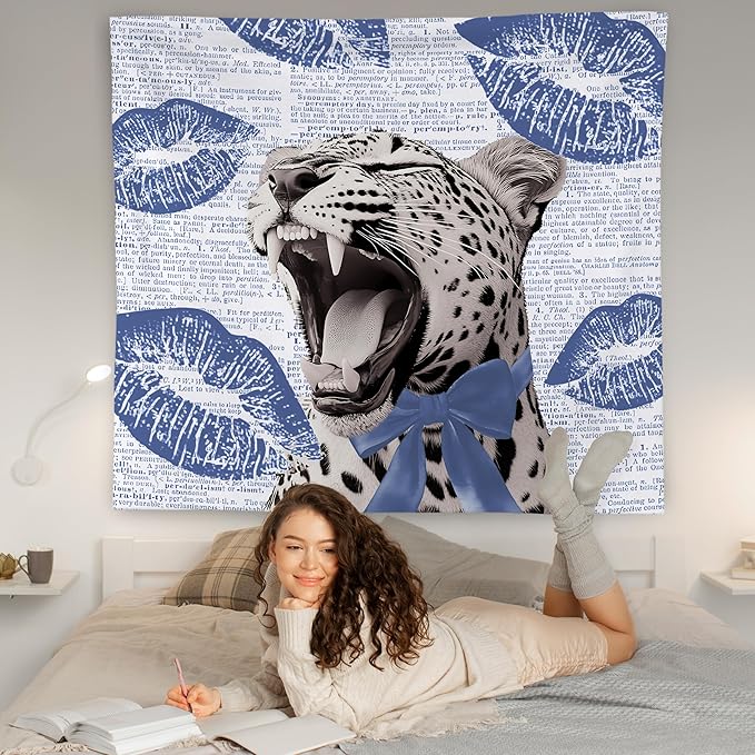 WNAGT Retro Trendy Leopard Tapestry Wall Hanging, Cheetah Leopard Room Decor, Vintage Funky Cheetah Print Lips Wall Blanket Decor for Girls Bedroom Dorm Apartment Home, 50x60 Inch(Blue)