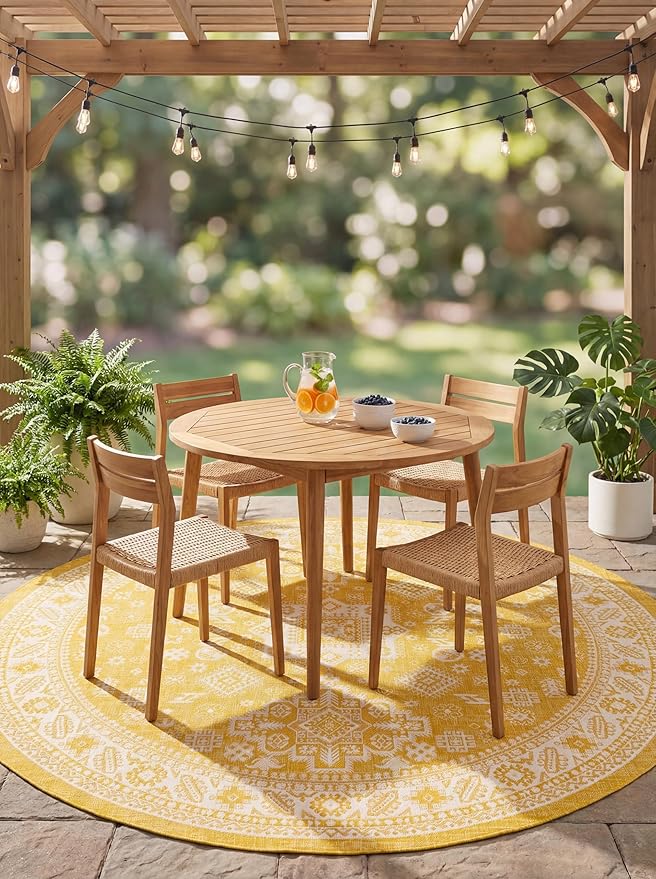 Rugs.com Outdoor Aztec Collection Rug – 3 Ft Round Yellow Flatweave Rug Perfect for Kitchens, Dining Rooms