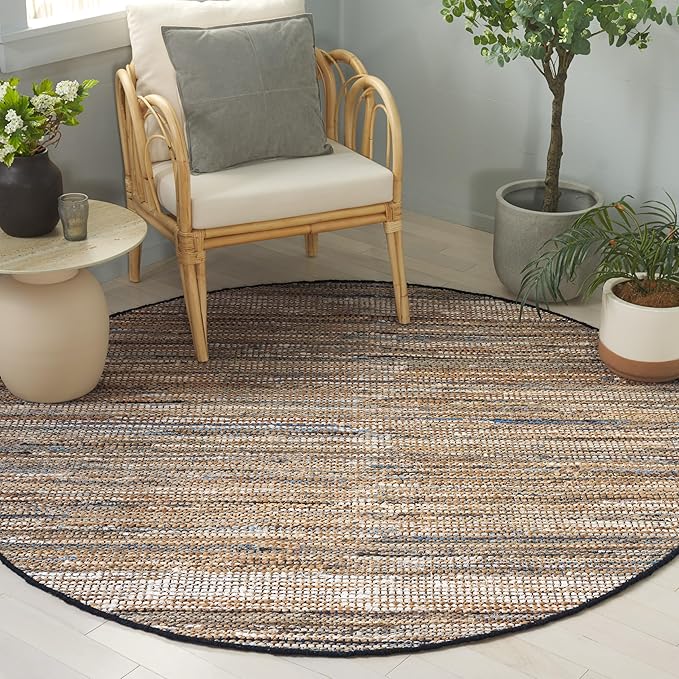 SAFAVIEH Cape Cod Collection Area Rug - 6' Round, Blue & Beige, Handmade Denim & Jute, Ideal for Living Room, Bedroom, Home Office, Dining Space (CAP153M-6R)