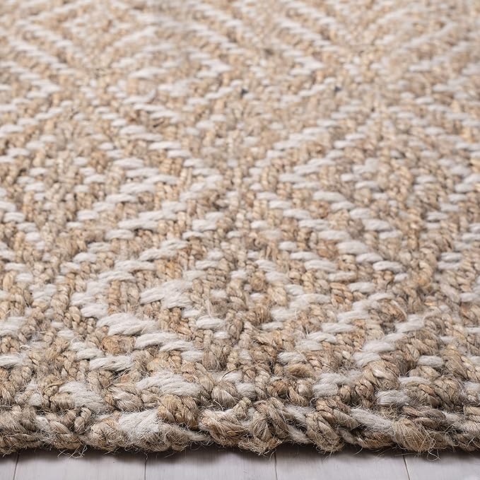 SAFAVIEH Natural Fiber Collection Runner Rug - 2'6" x 10', Natural & Ivory, Handmade Boho Farmhouse Woven Jute, Ideal for High Traffic Areas in Living Room, Bedroom (NF185A)