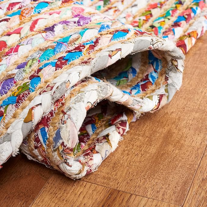SAFAVIEH Area Rug 4' Round - Cape Cod Collection - Beige & Multi, Handmade Jute & Cotton, Woven Braided Design (CAP202B)
