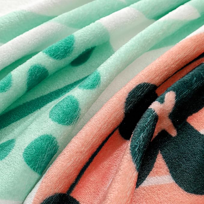 Boho Floral Flannel Fleece Throw Blanket – Soft, Warm & Lightweight Fuzzy Blanket for Couch, Bed, or Sofa Decor, Cute Botanical Design for Men Women & Girls, 50''x60'', Pink Green
