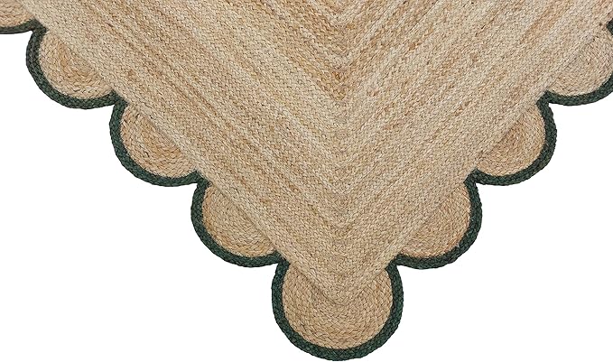 Scalloped Natural Jute Area Rug, Green Trim, 2'6"x8'