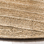 SAFAVIEH Natural Fiber Collection Area Rug - 6' Round, Natural & Light Grey, Handmade Tassel Jute, Ideal for High Traffic Areas in Living Room, Bedroom (NF550A)