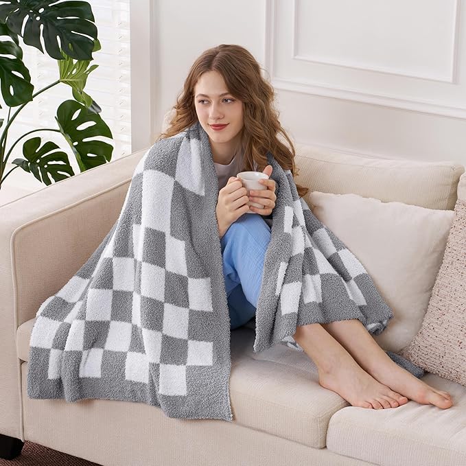 Joiedomi Throw Blanket for Couch, Light Grey Checkered Knitted Blankets Gifts for Women Mom Girls, Cozy Cute Soft Throw Home Room Decor Aesthetic Women Mothers Birthday Gifts 50x60 Inches