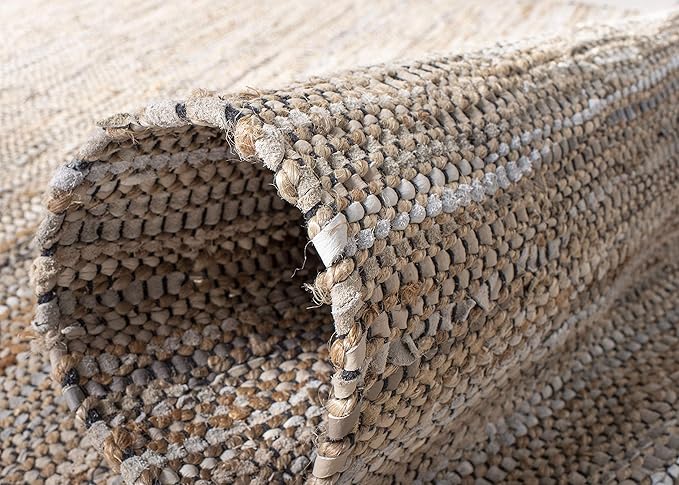SAFAVIEH Vintage Leather Collection Accent Rug - 2' x 3', Beige, Handmade Boho Fringe Leather & Jute, Ideal for High Traffic Areas in Entryway, Living Room, Bedroom (VTL203B)