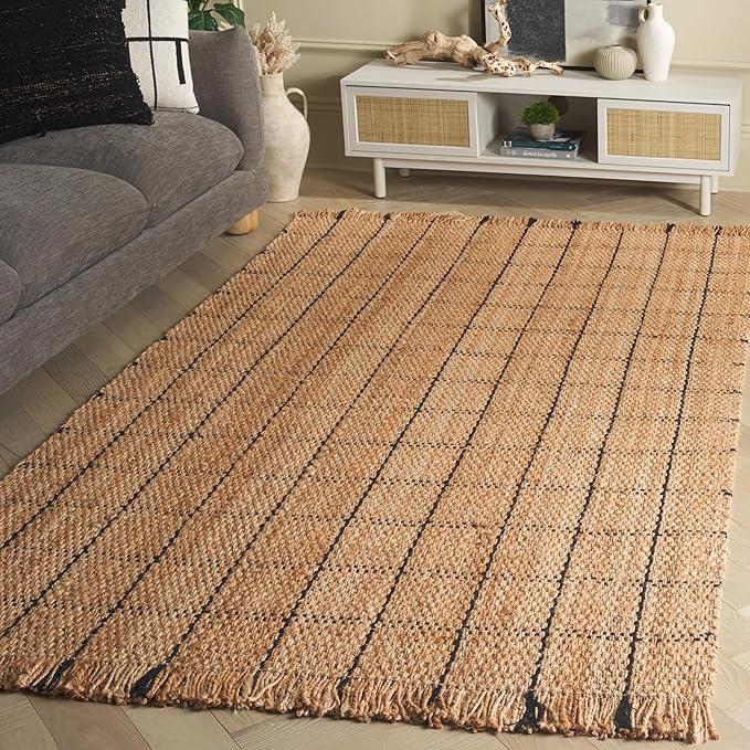 SAFAVIEH Natural Fiber Collection Area Rug - 5' x 8', Natural & Black, Handmade Jute, Ideal for The Living Room, Dining, Bedroom (NF602Z)