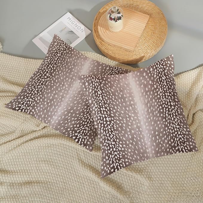 Antelope Pillow Covers 18x18 Inch Set of 2 Animal Print Pillow Cases Brown Throw Pillows Boho Modern Decorative Pillows Outdoor Farmhouse Soft Cotton Cushion Covers Decor for Home Sofa Decor