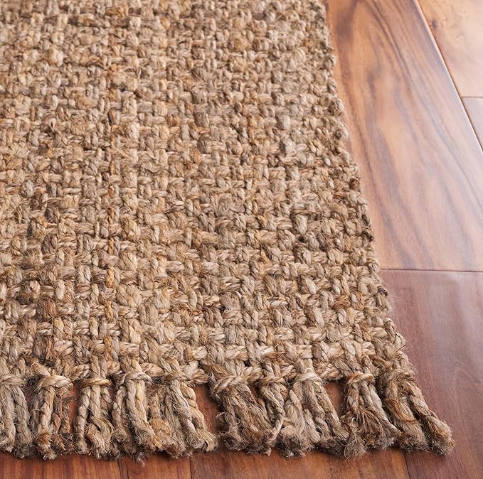 SAFAVIEH Natural Fiber Collection Area Rug - 7' Square, Natural, Handmade Tassel Jute, Ideal for High Traffic Areas in Living Room, Bedroom (NF467A)