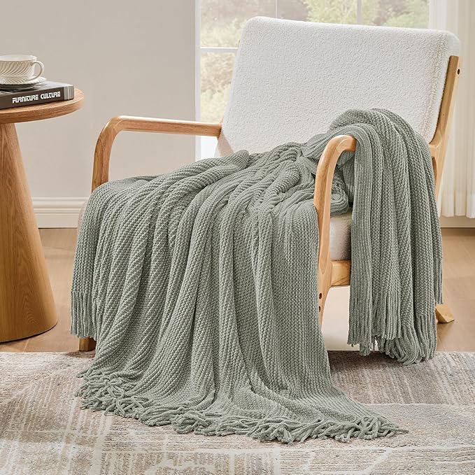 inhand Throw Blanket for Couch Bed,Chunky Chenille Woven Soft Blankets with Tassels,Cozy Boho Farmhouse Fall Winter Decor,Warm for Women,50"x60",Extra Thick-Light Grey