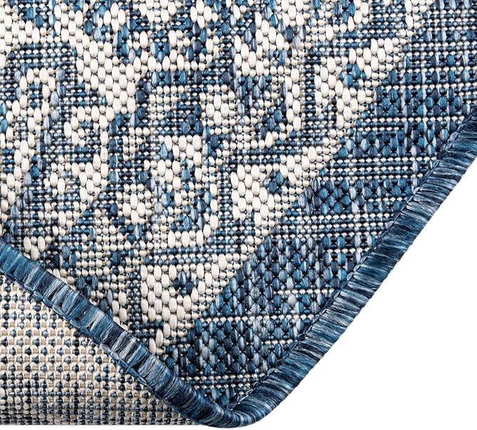 Rugs.com Outdoor Aztec Collection Rug – 4 Ft Round Blue Flatweave Rug Perfect for Kitchens, Dining Rooms