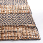 SAFAVIEH Natural Fiber Collection Accent Rug - 3' x 5', Charcoal & Natural, Handmade Boho Farmhouse Rustic Jute & Cotton, Ideal for High Traffic Areas in Entryway, Living Room, Bedroom (NFB653H)