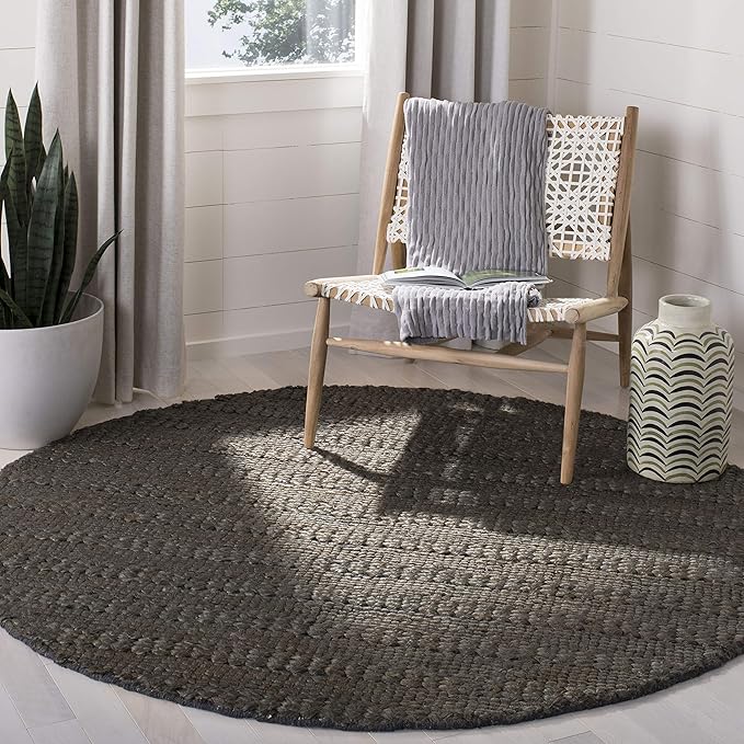 SAFAVIEH Natural Fiber Collection Area Rug - 8' Round, Charcoal, Handmade Jute, Braided Woven Design, Ideal for Living Room, Bedroom (NF212C)