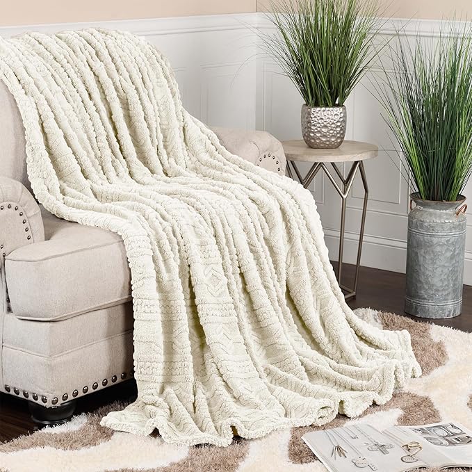 Superior Fleece Boho Jacquard Blanket, Decorative Blankets for Bedroom, Sofa, Fuzzy, Plush, Fluffy, Soft, Cute Room Decor, Beautiful Cover, Comfort Essentials, Arctic Collection, Twin, Ivory