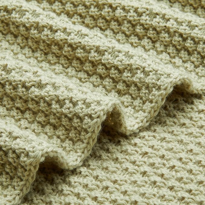 Amazon Basics Chunky Cable Knit Throw Blanket for Couch, Sofa, Bed, Lightweight Soft Cozy, 50" x 60", Sage Green