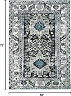 SAFAVIEH Area Rug 4x6 - Vintage Hamadan Collection - Dark Grey & Ivory, Traditional Persian Design, Non-Shedding & Easy to Clean, Ideal for Living Room, Bedroom, Dining Space (VTH211H)