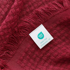 Exclusivo Mezcla Twin Size Knit Blanket with Fringes for Bed, Reversible Super Soft and Warm Woven Boho Throw for All Season, Home Decor, 60"x80", Red