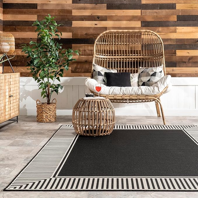 Nuloom Asha Black/Ivory, 6'7" x 9', Casual, Striped Border, Soft and Cozy, High Traffic, Stain Resistant, Easy Clean, Durable Area Rug for Indoor/Outdoor Patio, Deck, Porch, Garden, Courtyard