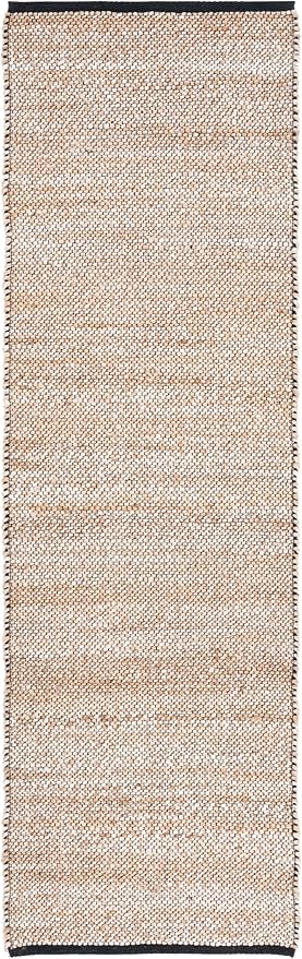 SAFAVIEH Natural Fiber Collection Runner Rug - 8' Runner, Natural & Black, Farmhouse Design, Ideal for High Traffic Areas in Hallway, Bathroom & Kitchen (NF832A-28)
