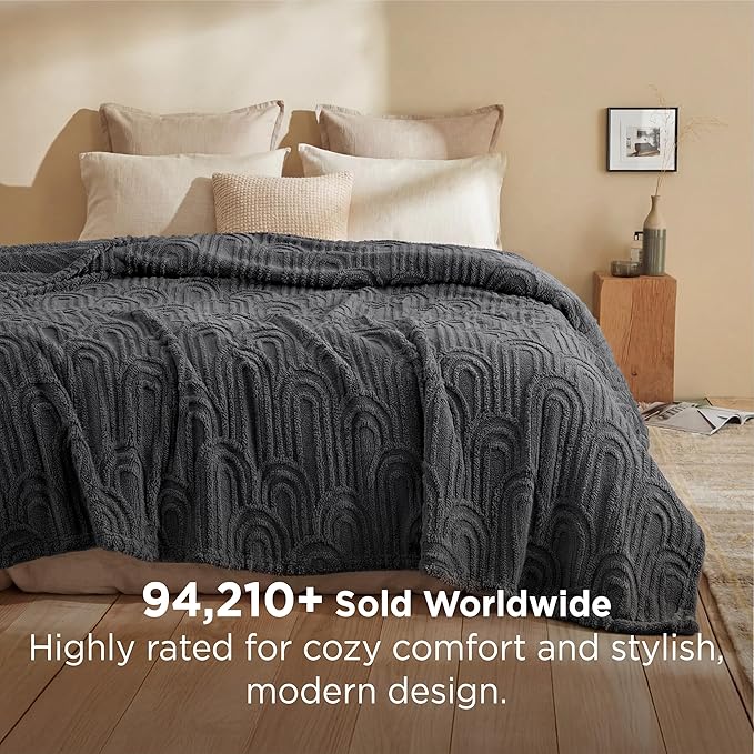 Bedsure GentleSoft Fleece King Size Blanket for Bed - Super Soft & Cozy, Fluffy Blankets for Women & Girls, Ideal for Sofa & Couch, Grey, 108x90 Inches