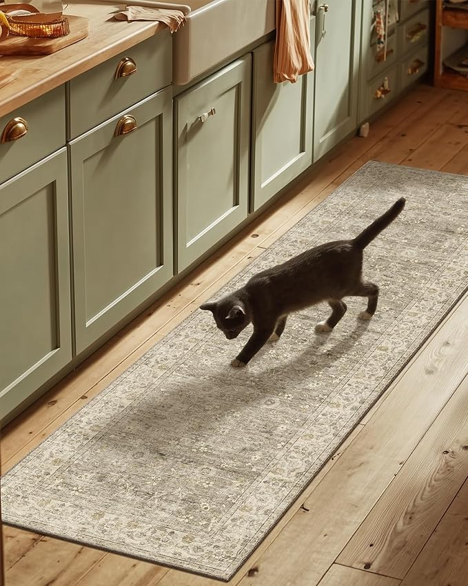 Washable Kitchen Rug Runners for Hallways: 2'6"x8' Bedroom Runner Rug Non Slip Low-Pile Stain Resistant Soft Indoor Floor Carpet Runner for Indoor Entryway Hallways Kitchen Laundry Room Farmhouse