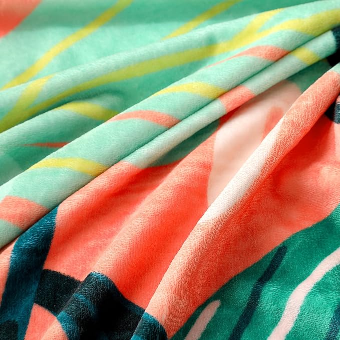 Boho Floral Flannel Fleece King Size Blanket – Soft, Warm & Lightweight Fuzzy Blanket for Couch, Bed, or Sofa Decor, Cute Botanical Design Throw for Women & Girls, 108''x90', Coral