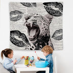 WNAGT Retro Trendy Leopard Tapestry Wall Hanging, Cheetah Leopard Room Decor, Vintage Funky Cheetah Print Lips Wall Blanket Decor for Girls Bedroom Dorm Apartment Home, 50x60 Inch(Black)