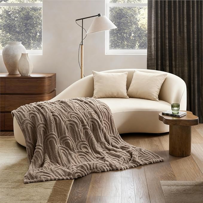 Bedsure GentleSoft Twin Blanket for Bed - Cozy Soft Blankets for Women, Cute Small Fleece Throws for Girls, Graduation Decorations Gift for Her Him School Dorm, Brown, 60x80 Inches