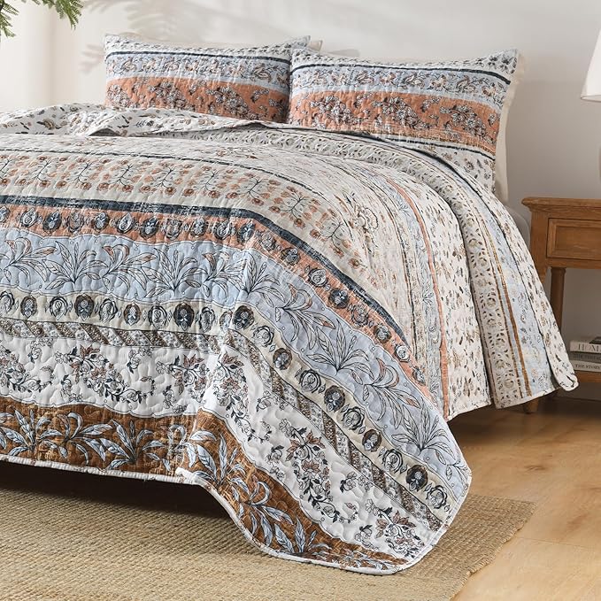 Boho Style King Quilt Set Mocha Brown Bohemian Floral Strip Quilt Beddding Set, Soft and Lightweight Bedspread for All Season, Oversize King Bed Coverlet with 2 Matching Pillow Shams (3 Pieces)