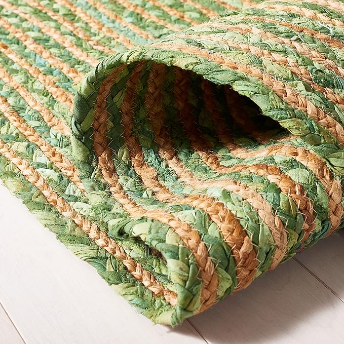 SAFAVIEH Area Rug 8' Round - Cape Cod Collection - Green & Natural Brown, Handmade Jute & Cotton, Woven Braided Design (CAP202Y)