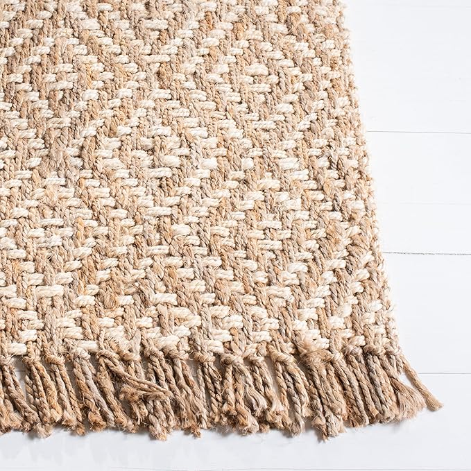 SAFAVIEH Natural Fiber Collection Area Rug - 6' x 9', Ivory & Natural, Handmade Boho Diamond Tassel Jute, Ideal for High Traffic Areas in Living Room, Bedroom (NF266A)
