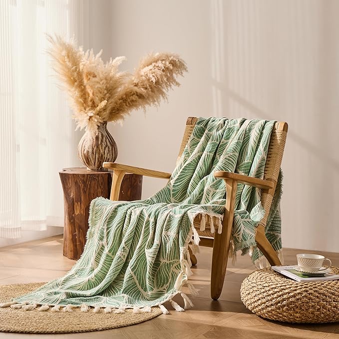 DOWN HOME Chenille Cotton Throw Blanket for Couch, Lightweight Boho Blanket for Bed Sofa Chair Living Room Outdoor Soft Woven Decorative Blanket with Tassel Gift Green Leaves 50"x70"
