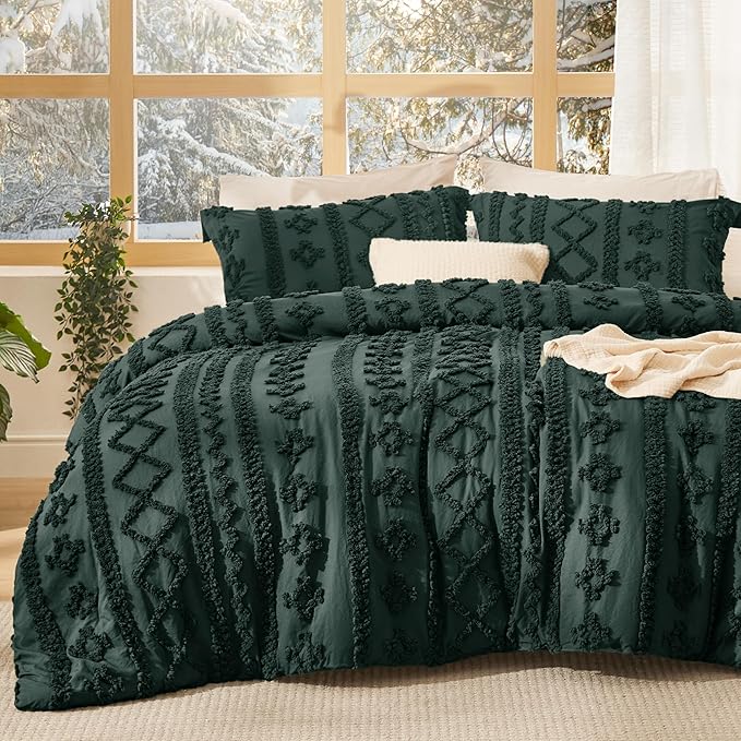 Bedsure Tufted Boho Comforter Set Twin Size - Dark Green Boho Bed Set, GentleSoft™ 2 Pieces Farmhouse Shabby Chic Embroidery Bedding, Gifts for Woman, Soft Jacquard Twin Comforter for All Seasons
