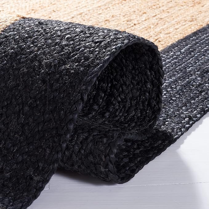SAFAVIEH Natural Fiber Collection Accent Rug - 3' x 5', Natural & Black, Handmade Flat Weave Boho Farmhouse Rustic Border Jute, Ideal for High Traffic Areas in Entryway, Living Room, Bedroom (NFB852Z)