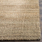 SAFAVIEH Natural Fiber Collection Accent Rug - 2'3" x 4', Natural, Handmade Farmhouse Jute, Ideal for High Traffic Areas in Entryway, Living Room, Bedroom (NF732A)