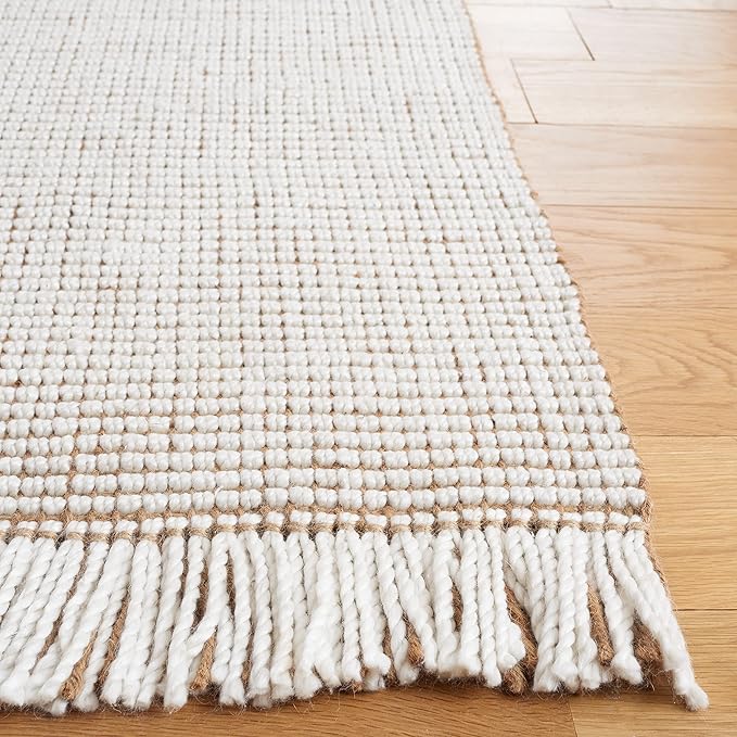 SAFAVIEH Natural Fiber Collection Area Rug - 6' Square, Ivory & Natural, Handmade Woven Farmhouse Fringe Jute, Ideal for High Traffic Areas in Living Room, Bedroom (NF826A)