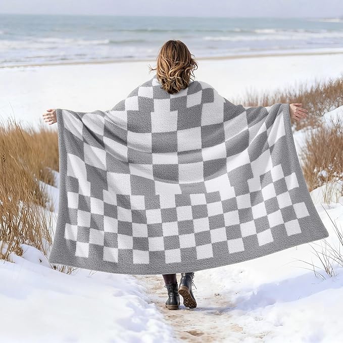 Joiedomi Throw Blanket for Couch, Light Grey Checkered Knitted Blankets Gifts for Women Mom Girls, Cozy Cute Soft Throw Home Room Decor Aesthetic Women Mothers Birthday Gifts 50x60 Inches