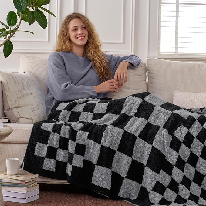 Joiedomi Throw Blanket for Couch, Black Grey Checkered Knitted Blankets Gifts for Women Mom Girls, Cozy Cute Soft Throw Home Room Decor Aesthetic Women Mothers Birthday Gifts 50x60 Inches