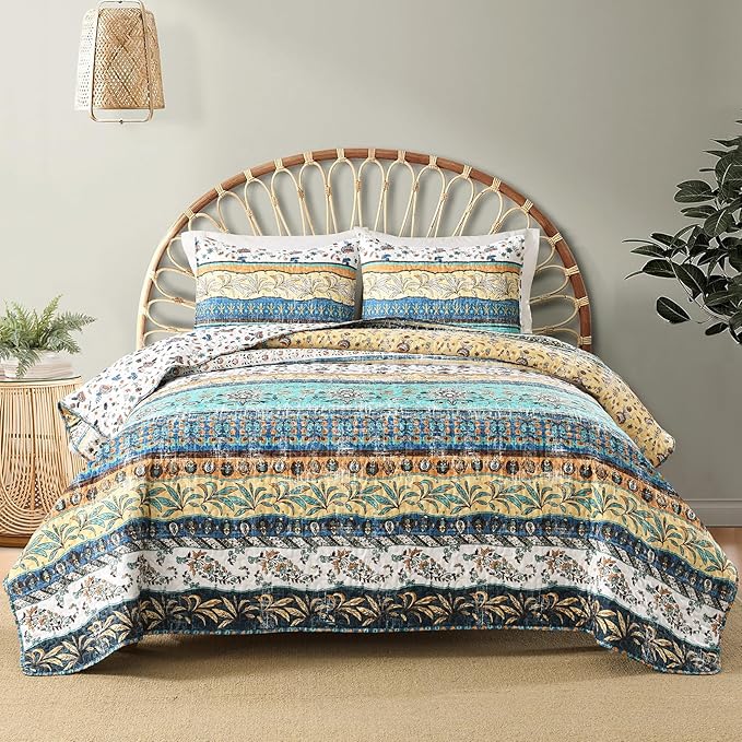 HORIMOTE HOME Boho Style Queen Quilt Set Yellow Bohemian Floral Strip Quilt Beddding Set, Soft and Lightweight Bedspread for All Season, Full Size Bed Coverlet with 2 Matching Pillow Shams (3 Pieces)