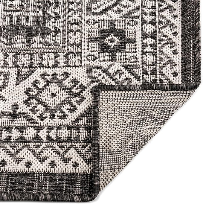 Rugs.com Outdoor Aztec Collection Rug – 2' x 3' Charcoal Gray Flatweave Rug Perfect for Living Rooms, Large Dining Rooms, Open Floorplans