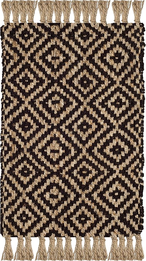 SAFAVIEH Natural Fiber Collection Accent Rug - 2' x 3', Brown & Natural, Handmade Boho Diamond Tassel Jute, Ideal for High Traffic Areas in Entryway, Living Room, Bedroom (NF266E)