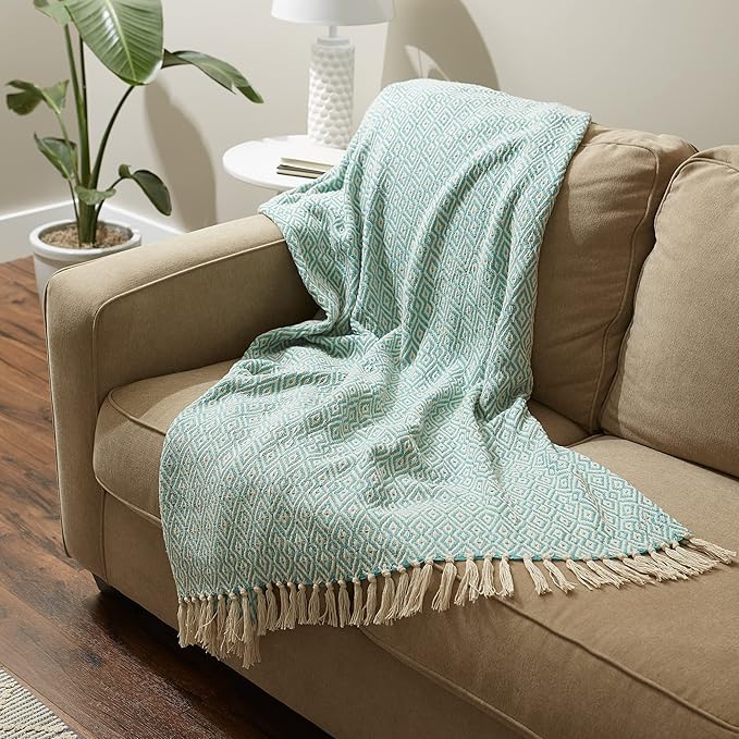 DII Rustic Farmhouse Double Diamond Woven Throw, 50x60, Aqua