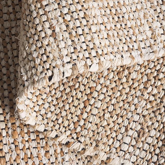 SAFAVIEH Cape Cod Collection Accent Rug - 4' x 6', Ivory & Beige, Handmade Denim & Jute, Ideal for The Living Room, Dining, Bedroom (CAP153A)
