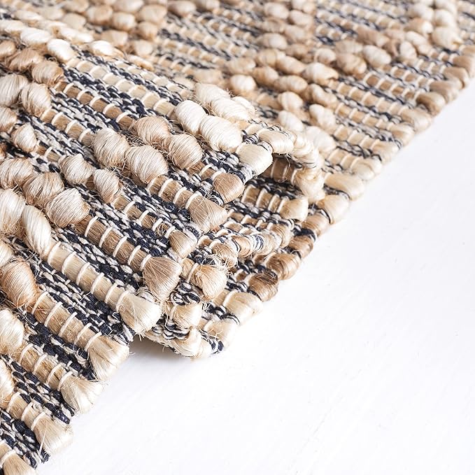 SAFAVIEH Natural Fiber Collection Area Rug - 6' Square, Natural & Black, Flat Weave Farmhouse Geometric Jute Design, Ideal for High Traffic Areas in Living Room, Bedroom (NF382A)
