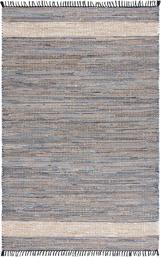 SAFAVIEH Cape Cod Collection Accent Rug - 4' x 6', Light Blue, Handmade Denim & Jute, Ideal for The Living Room, Dining, Bedroom (CAP153L)