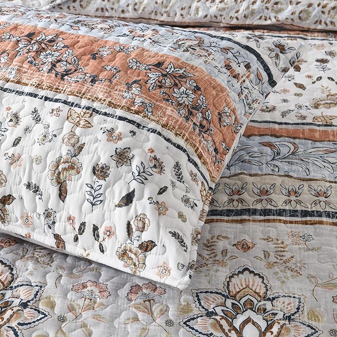 Boho Style Twin Size Quilt Set Mocha Brown Bohemian Floral Strip Quilt Beddding Set, Soft and Lightweight Bedspread for All Season,XL Twin Bed Coverlet with 1 Matching Pillow Sham (2 Pieces)