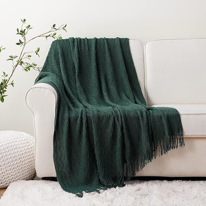 BATTILO HOME Christmas Green Throw Blanket for Couch, Forest Green Throw Blankets, Christmas Decorative Throw Blanket for Sofa Bed, Christmas Decor, 50"x60"