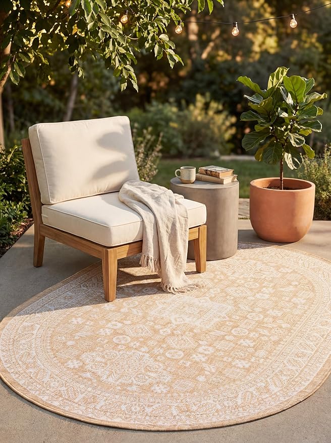 Rugs.com Outdoor Aztec Collection Rug – 3' x 5' Oval Natural Flatweave Rug Perfect for Living Rooms, Large Dining Rooms, Open Floorplans